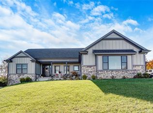 2621 Virginia Dr, Beavercreek, OH 45434