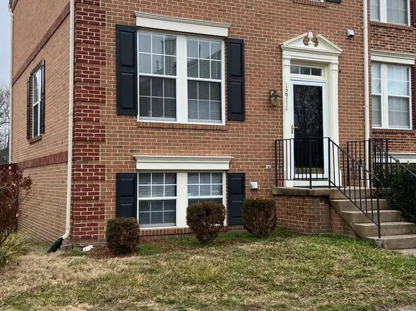 12711 Perchance Ter, Woodbridge, VA 22192