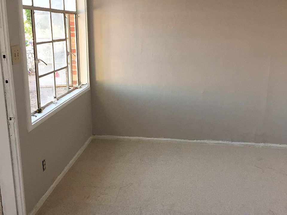 2nd image of 4021 Polk Ave #3