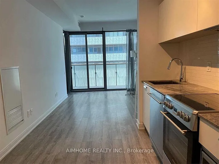 50 Charles St E #2506 — Photo 5