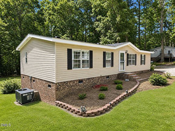 3rd image of 6304 Bannock Ct