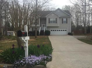 545 Oxford Rdg, Winder, GA 30680