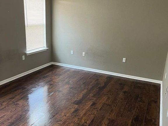 4th image of 4511 Blue Meadow Dr