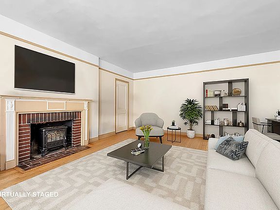 4th image of 353 W 56th St APT 11E
