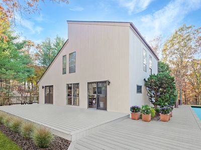 9 Deep View Ct, Wainscott, NY, 11975