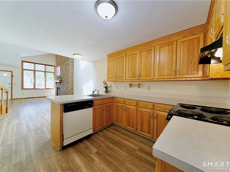 33 Ivy Ln #33 — Photo 11