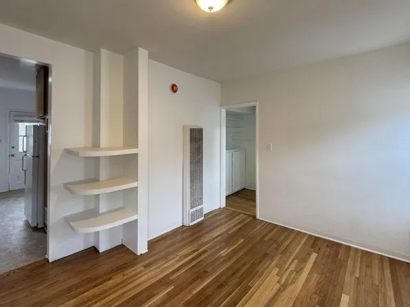 25 19th Ave APT E, Venice, CA 90291