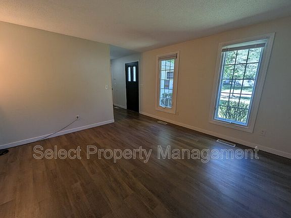 5th image of 2508 Repton Dr