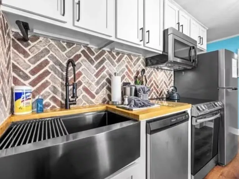 706 28th Ave S #24 — Photo 4