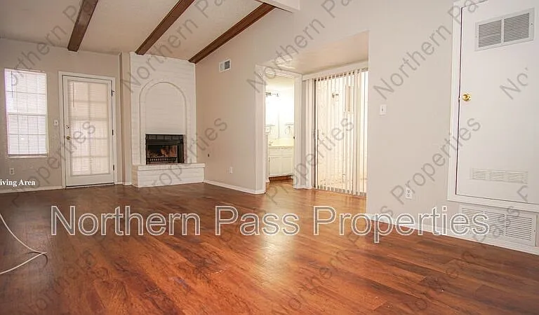 3121 Wayside St #A — Photo 4