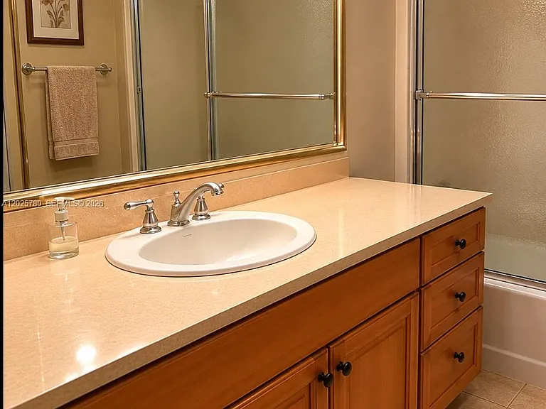3082 S Oakland Forest Dr #1301 — Photo 8