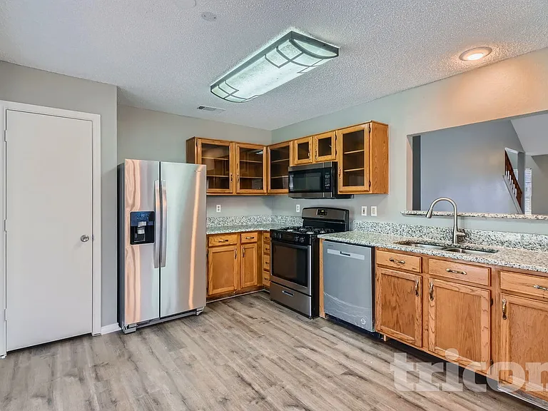 8316 Auburn Dr — Photo 13