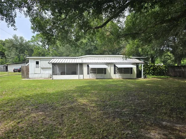 2412 Summer Hollow Dr, Auburndale, FL 33823
