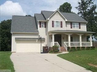 8319 Pearson Farm Ct, Browns Summit, NC 27214