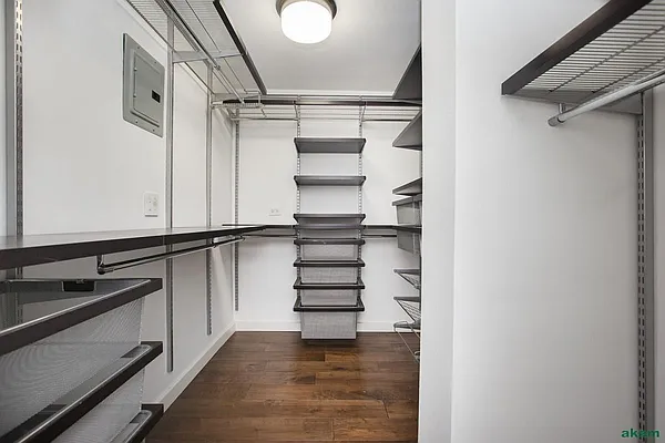 Sold by Akam Sales and Brokerage | media 18