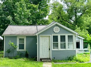 28 Lake Avenue, Nassau, NY 12123