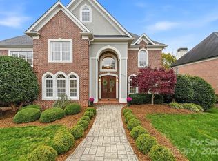 3710 8th Street Pl NW, Hickory, NC 28601