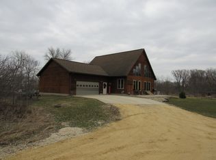 2026 145th Ave, Manchester, IA 52057