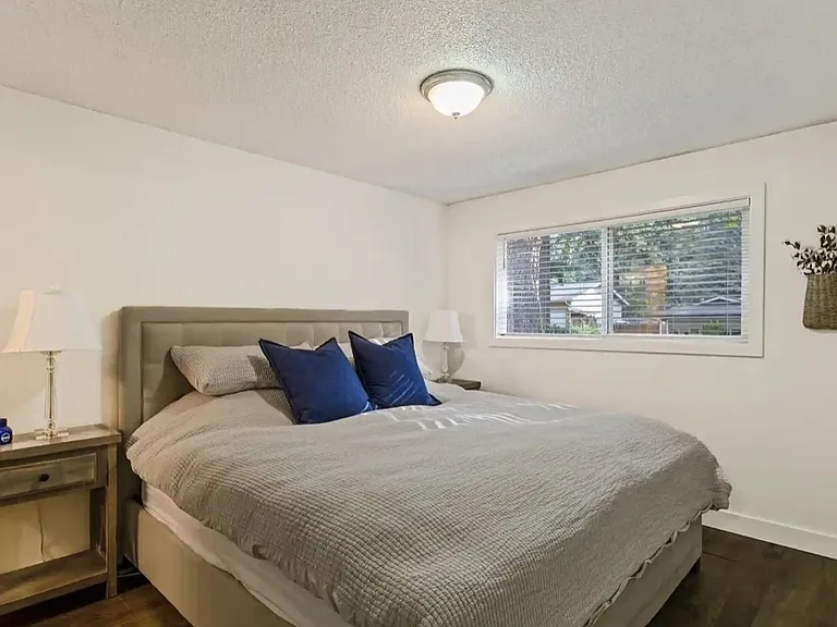 16821 Cortez Ct — Photo 10