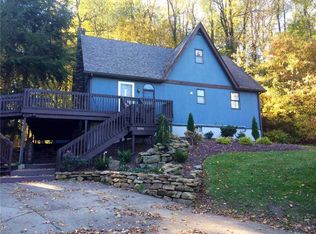 1891 Valley Rd, New Castle, PA 16105