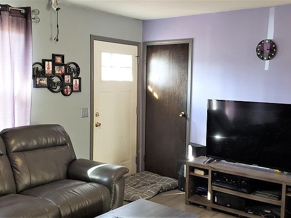 3rd image of 12884 128th Ave