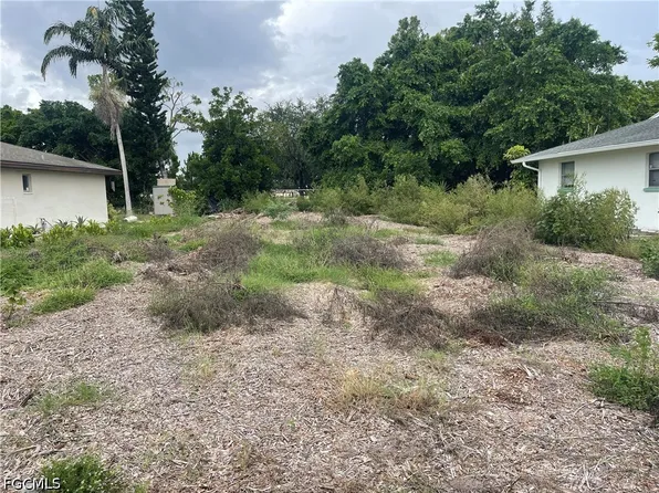 7344 Pebble Beach Rd, Fort Myers, FL 33967