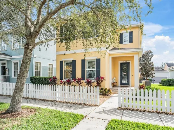 11325 Grand Winthrop Ave, Riverview, FL 33578