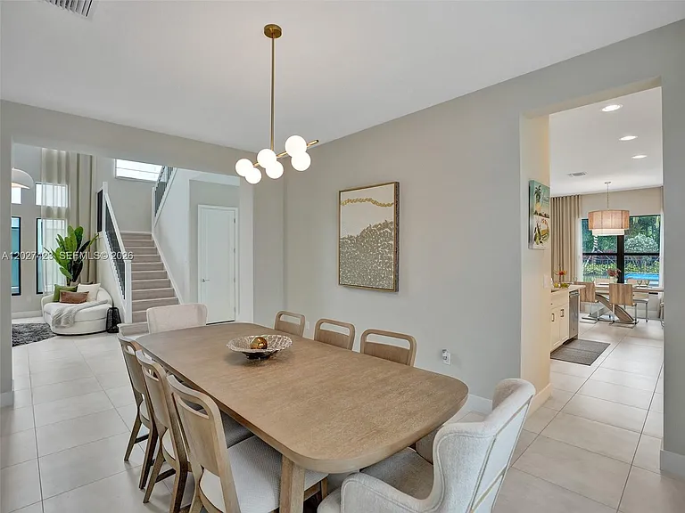 8642 Swinley Forest Way — Photo 10