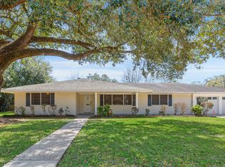 303 Edgewater Dr, New Iberia, LA 70563