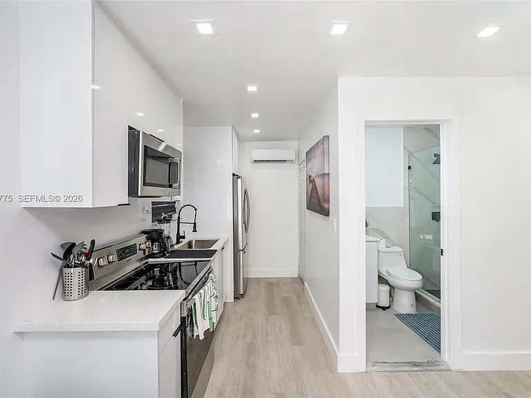 3016 NW 22nd Ct #3018 — Photo 16