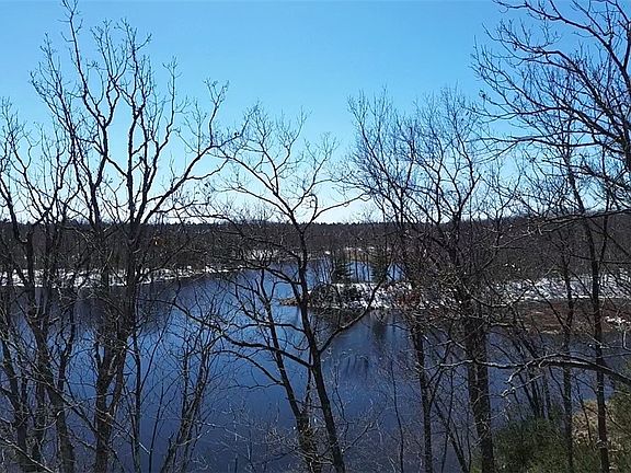 5th image of N/A White Oak Trail
