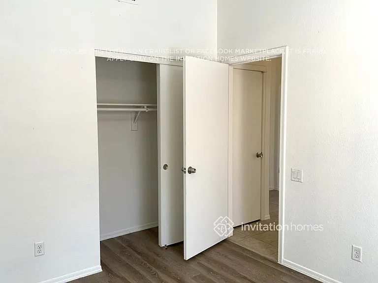 6166 W Pontiac Dr — Photo 9
