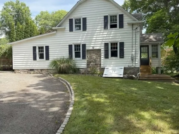 196 Littleton Rd, Morris Plains Boro, NJ 07950