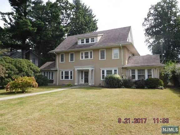 2nd image of 110 Woodland Ave