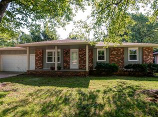 3652 S Newton Ave, Springfield, MO 65807