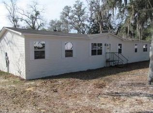 16940 SE 9th St, Silver Springs, FL 34488