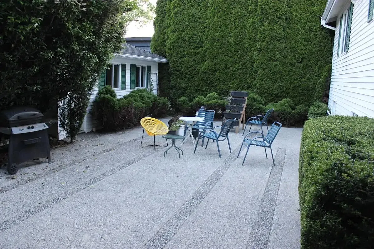 4 bed, 1585 sqft, $2,950 — Photo 2