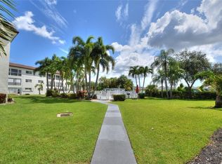 4200 Crystal Lake Dr APT 212, Pompano Beach, FL 33064