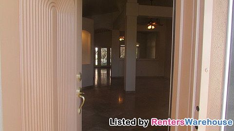 2nd image of 2016 E Rockwood Dr