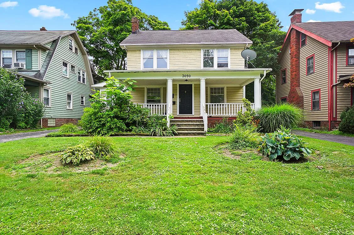 3090 Yorkshire Rd photo 1