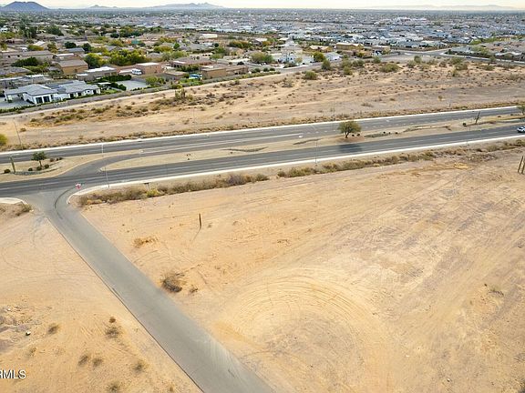 5th image of 10000 W Avenida Del Sol -- #-