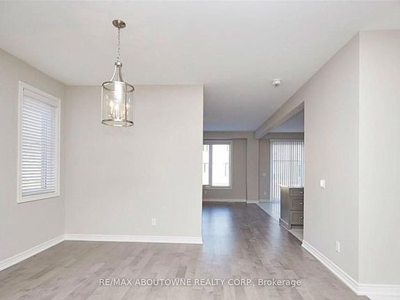 4th image of 7563 Oldfield Rd