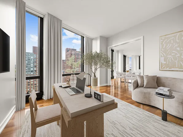 101 Warren Street 1720 image 3 of 21