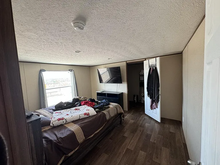 15211 E County Road 160 — Photo 9