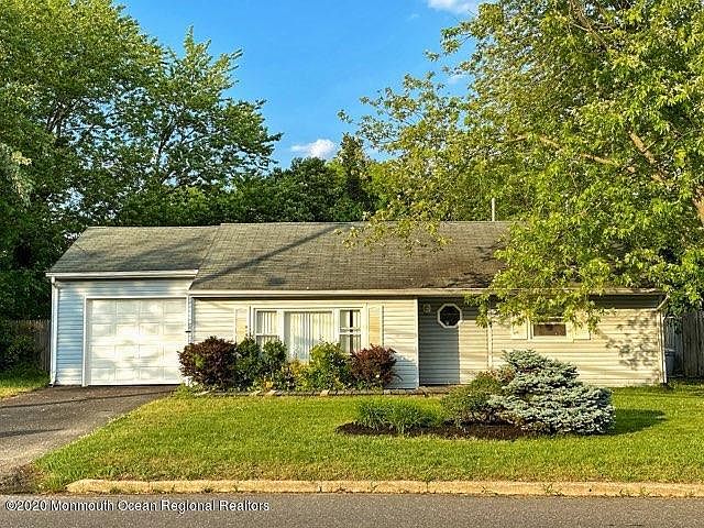 1st image of 885 Egret Dr