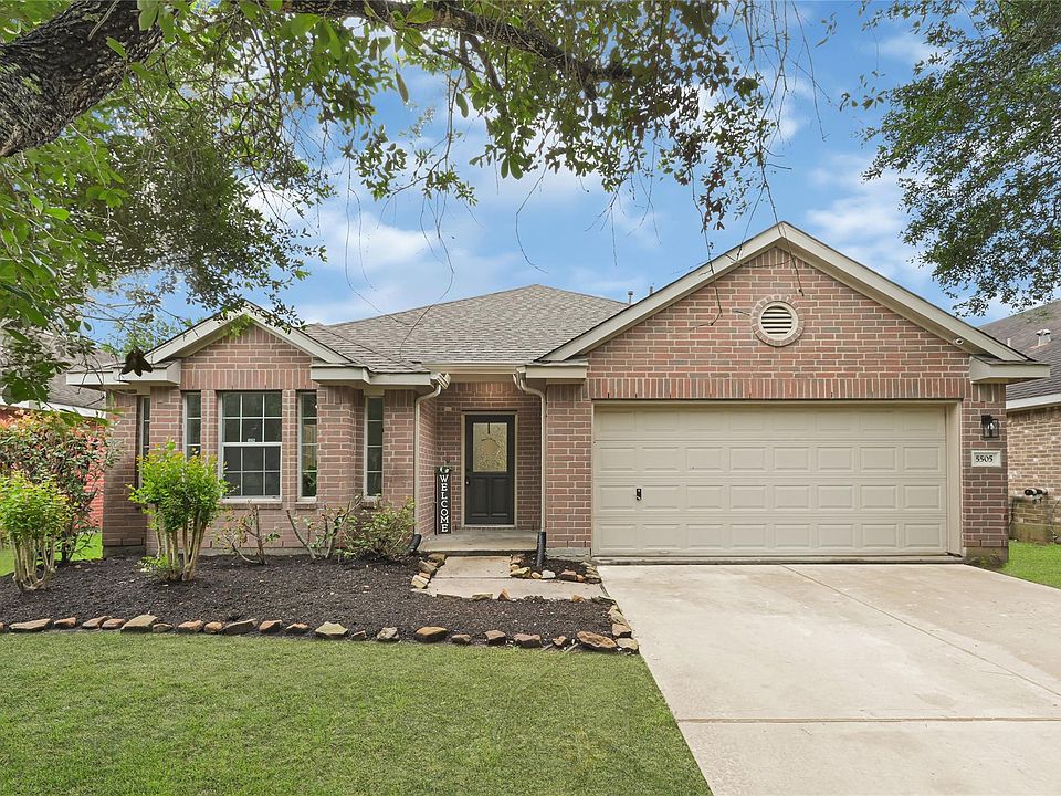 1st image of 5505 Savannah Woods Ln