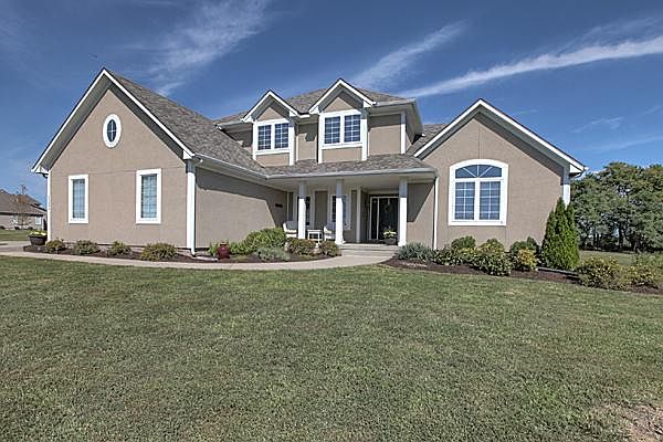 1st image of 24802 Woodland Cir