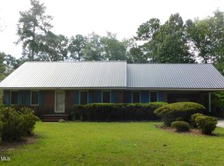 12460 Laurelcrest Rd, Laurinburg, NC 28352