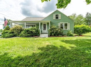 105 Maple Dr, Endicott, NY 13760