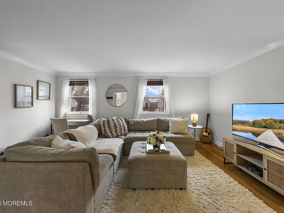 1st image of 105 Manor Drive #914